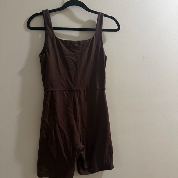 Aritzia Babaton Contour Squareneck Romper in Coffee Bean - Picture 11 of 12